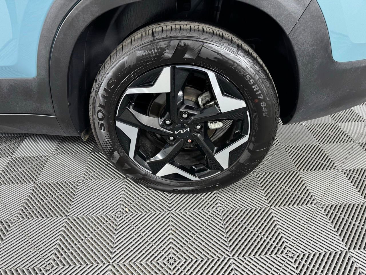 Used 2025 Kia Seltos EX image 36