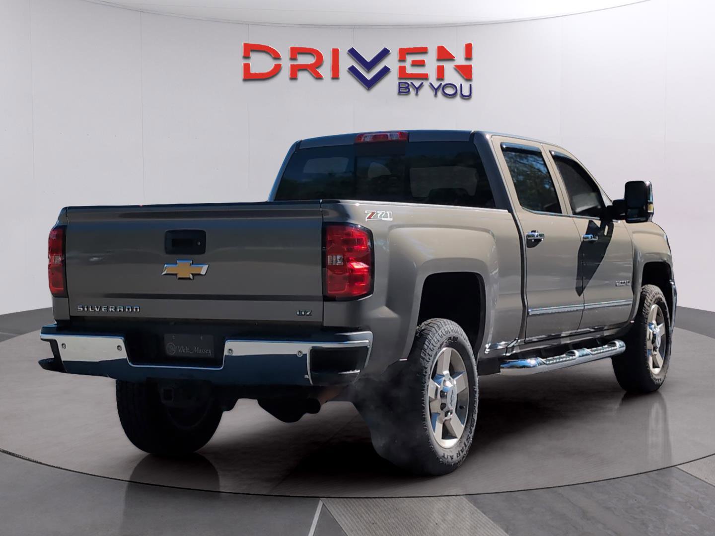 Used 2017 Chevrolet Silverado 2500 LTZ w/ Vortec Plus Package image 5
