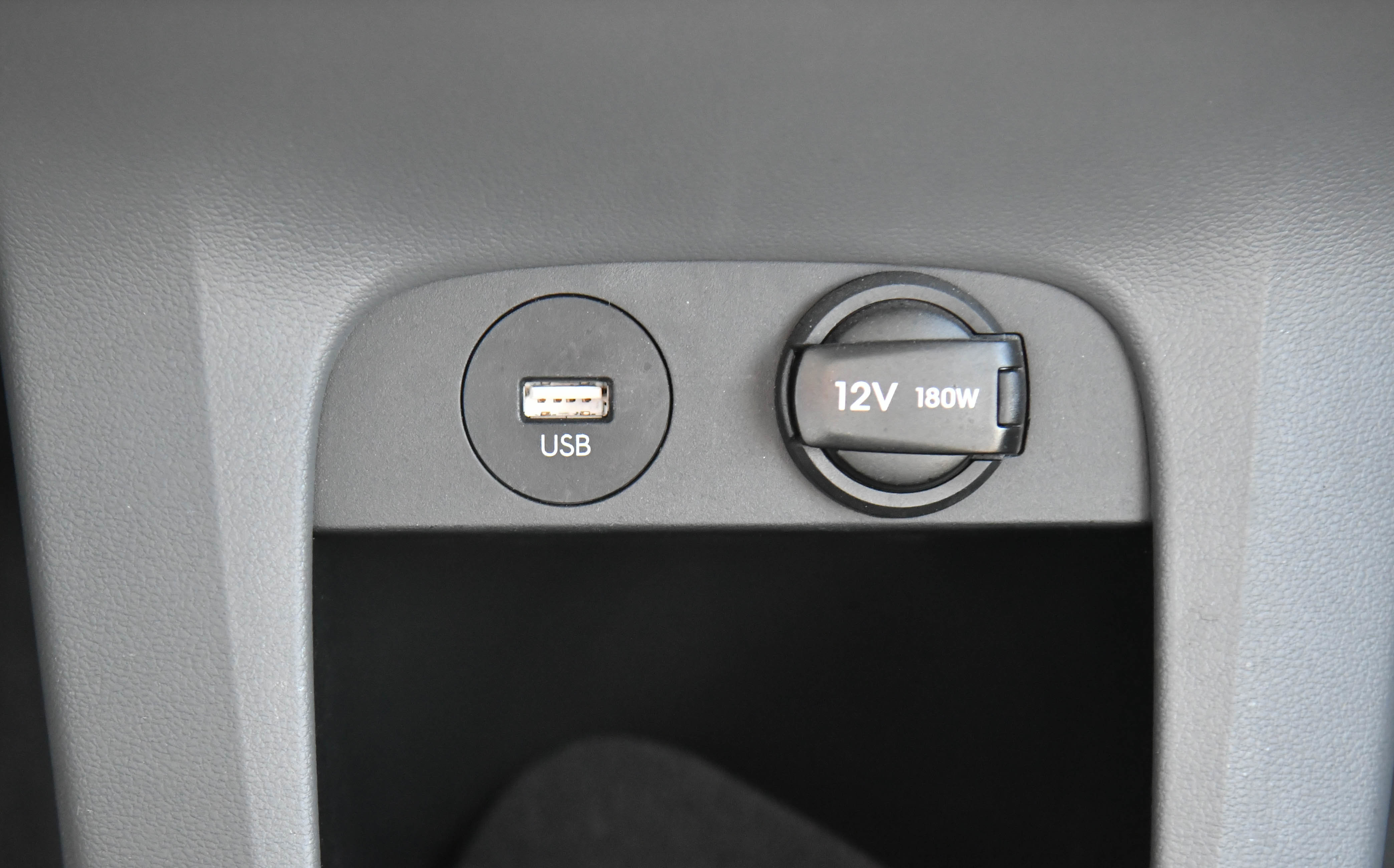 Used 2024 Hyundai Ioniq 5 SEL RWD image 27
