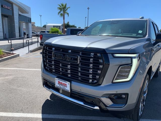 New 2026 GMC Yukon Denali Ultimate AWD/4WD image 3