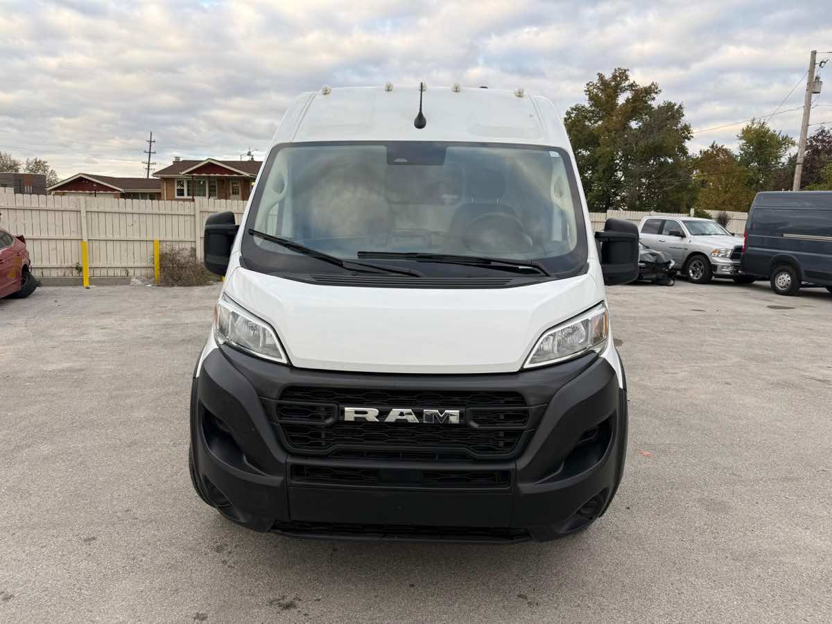 Used 2024 RAM ProMaster 2500 image 3