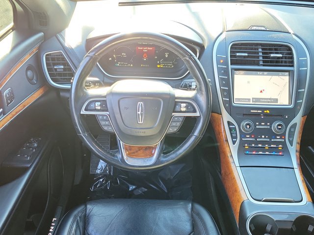 Used 2019 Lincoln Nautilus Reserve image 18