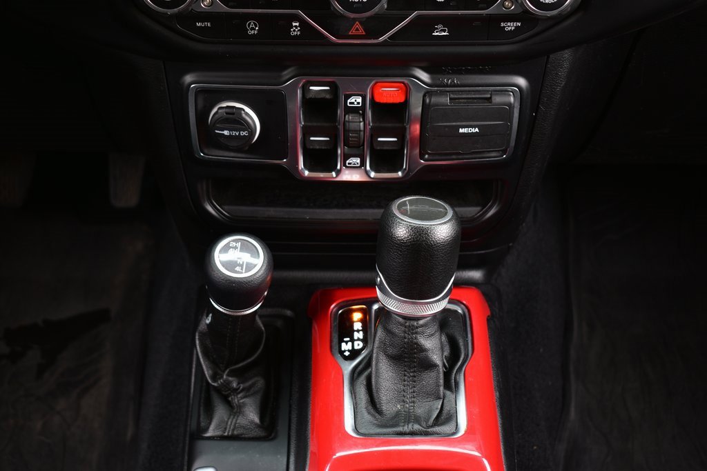 Used 2021 Jeep Gladiator Sport image 29