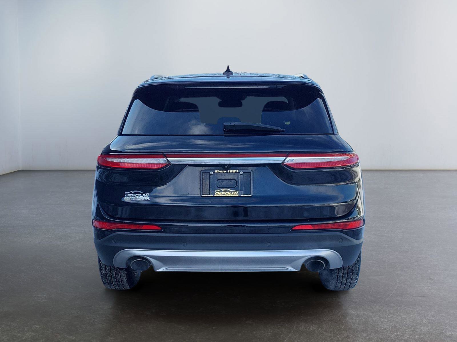 Used 2022 Lincoln Corsair Standard w/ Equipment Group 101A image 4