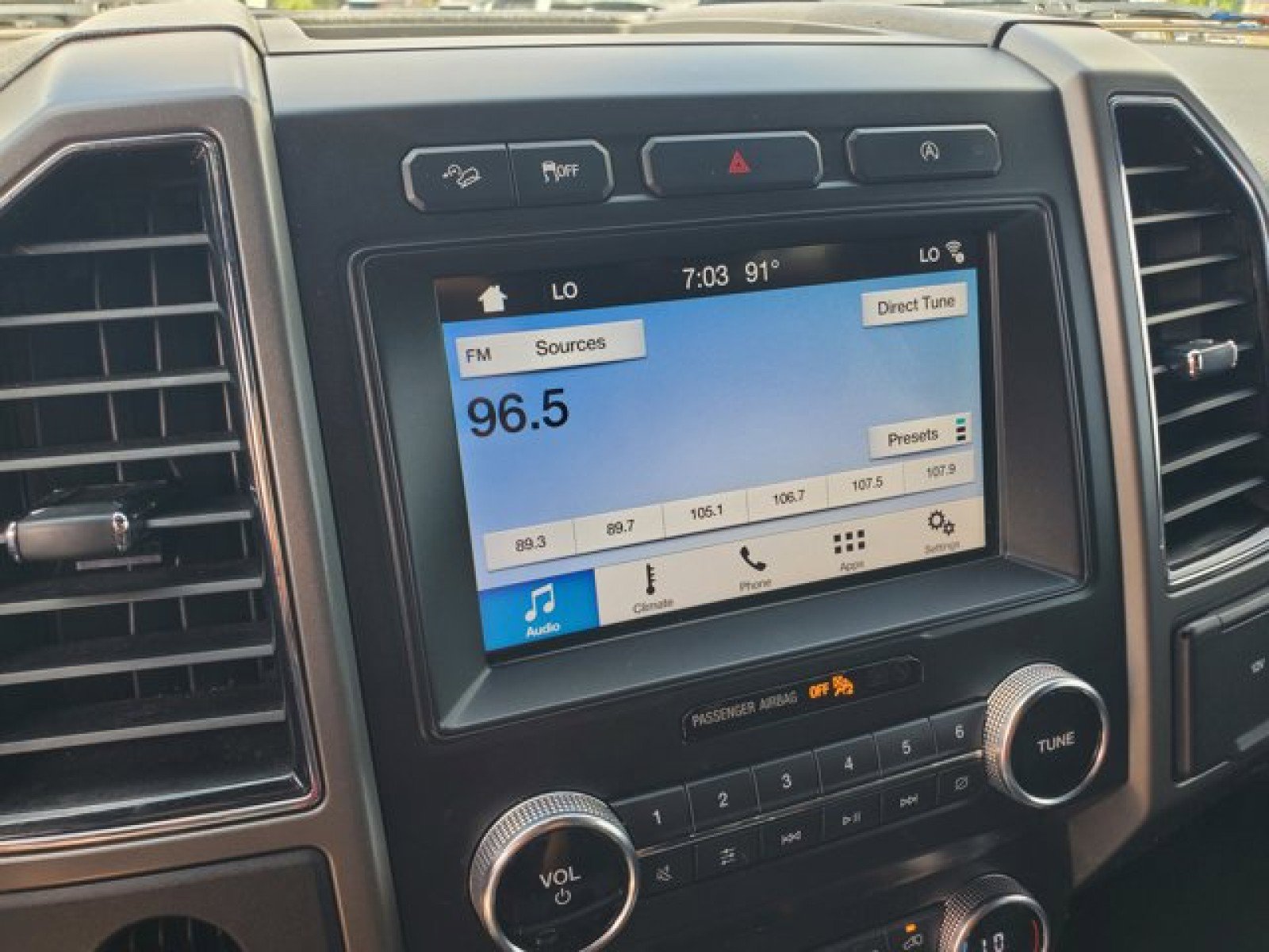 Used 2019 Ford Expedition Max XLT w/ Equipment Group 201A image 21