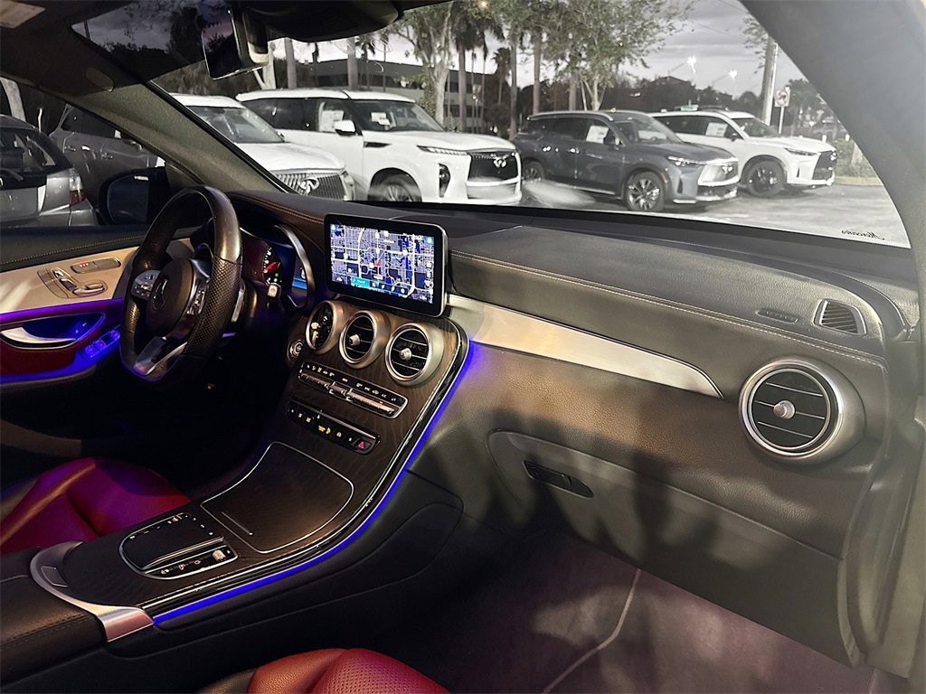 Used 2022 Mercedes-Benz GLC 300 4MATIC Coupe image 32