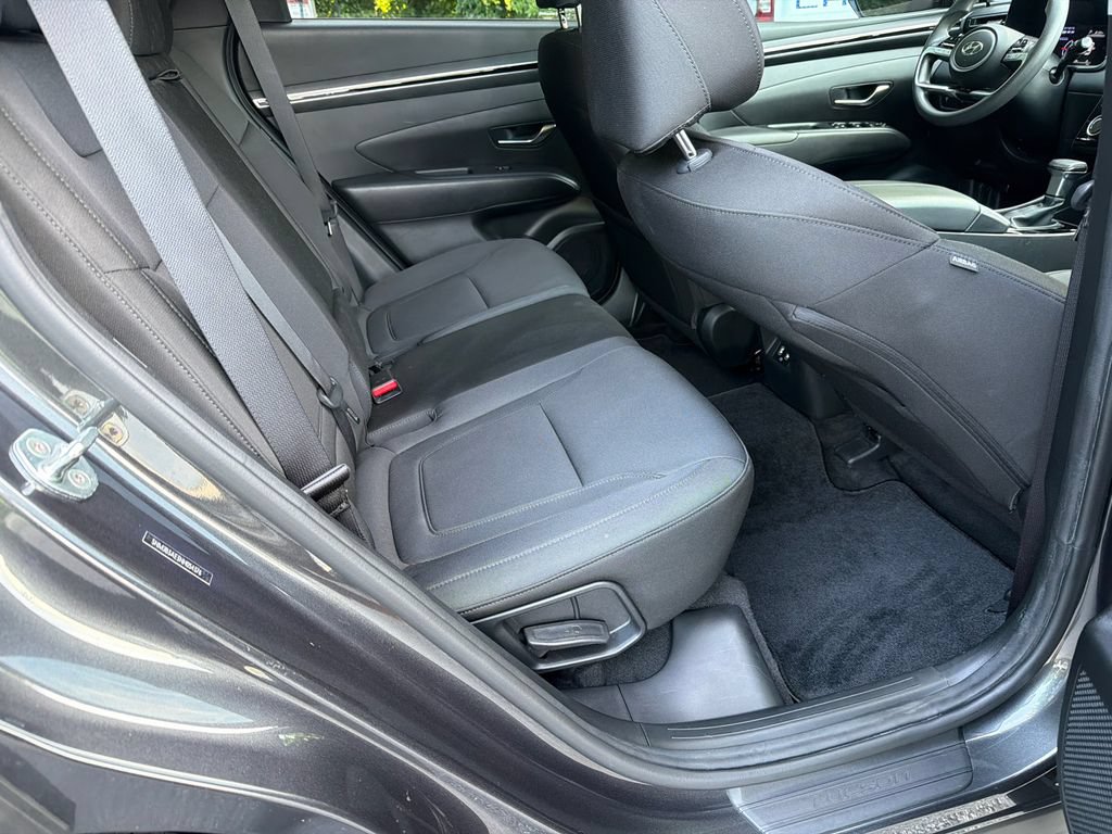 Used 2022 Hyundai Tucson SEL FWD image 15