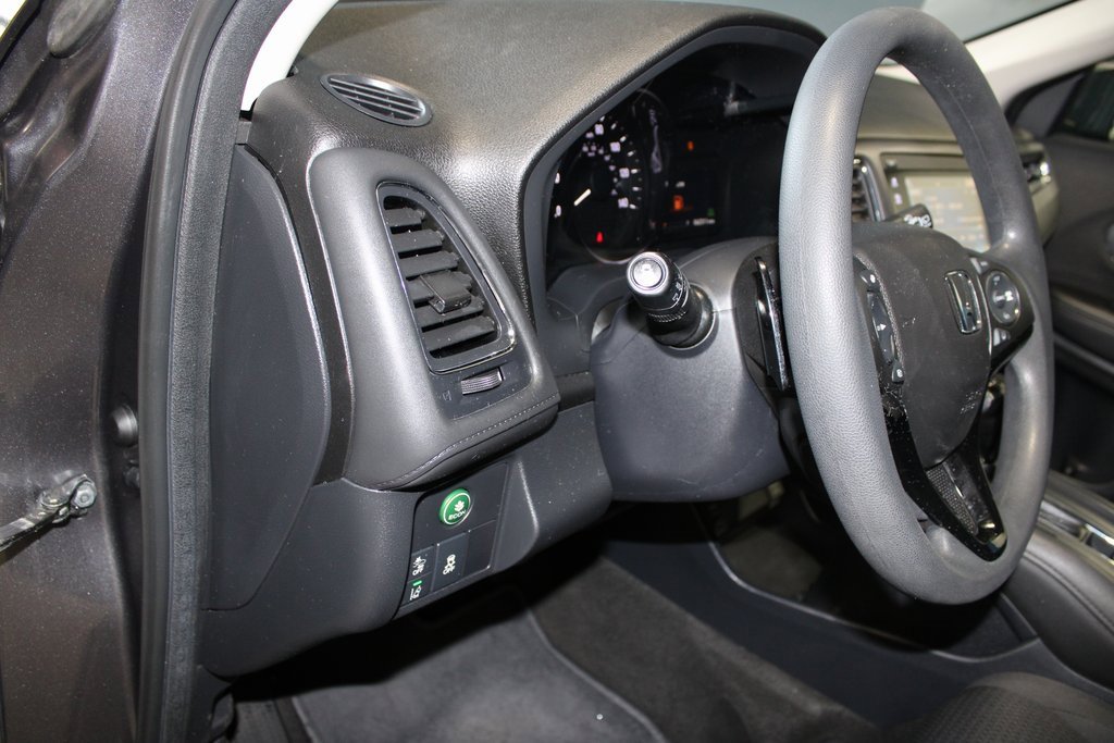 Used 2019 Honda HR-V EX image 10