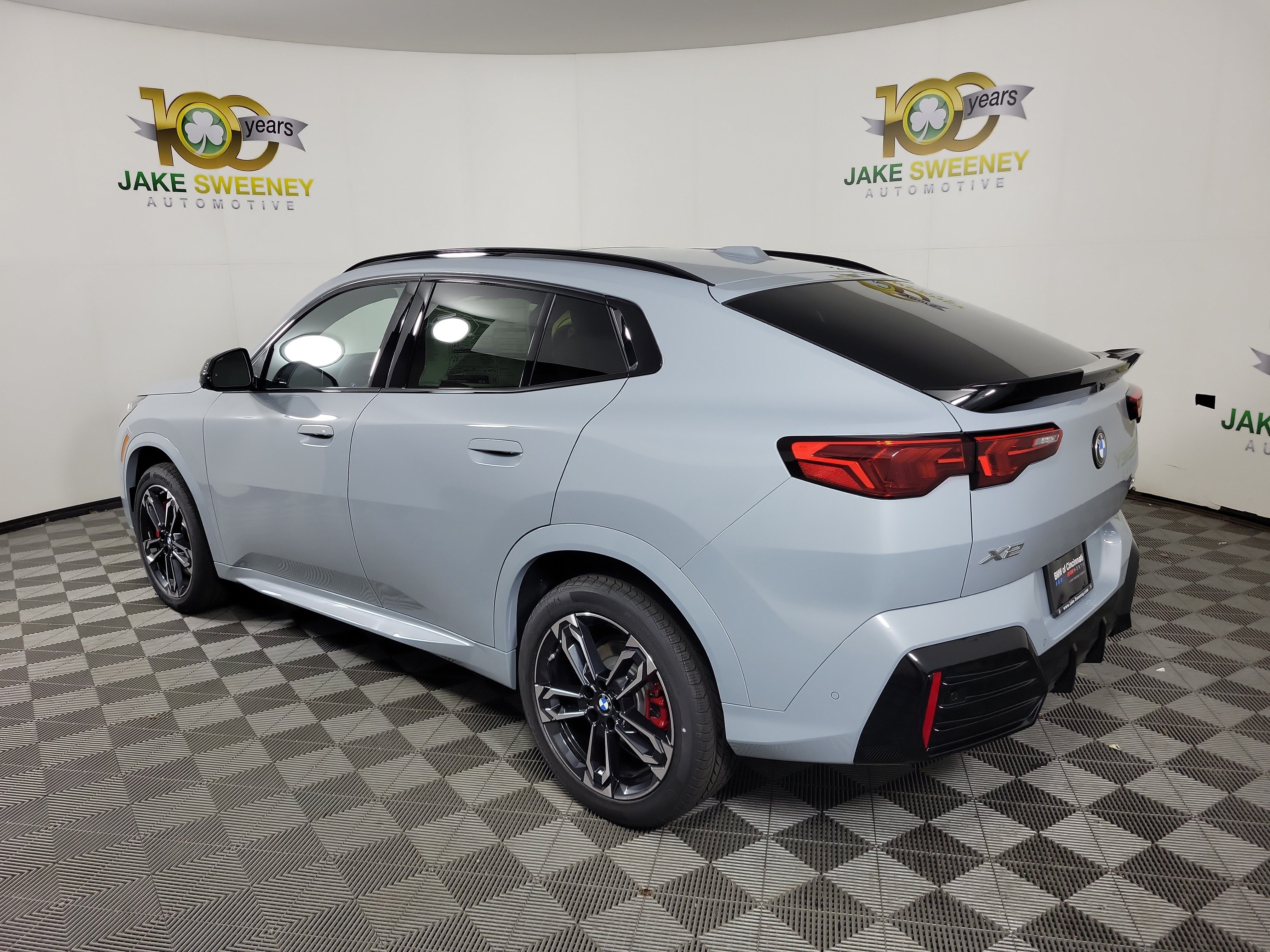New 2026 BMW X2 xDrive28i w/ Technology Package AWD/4WD image 5