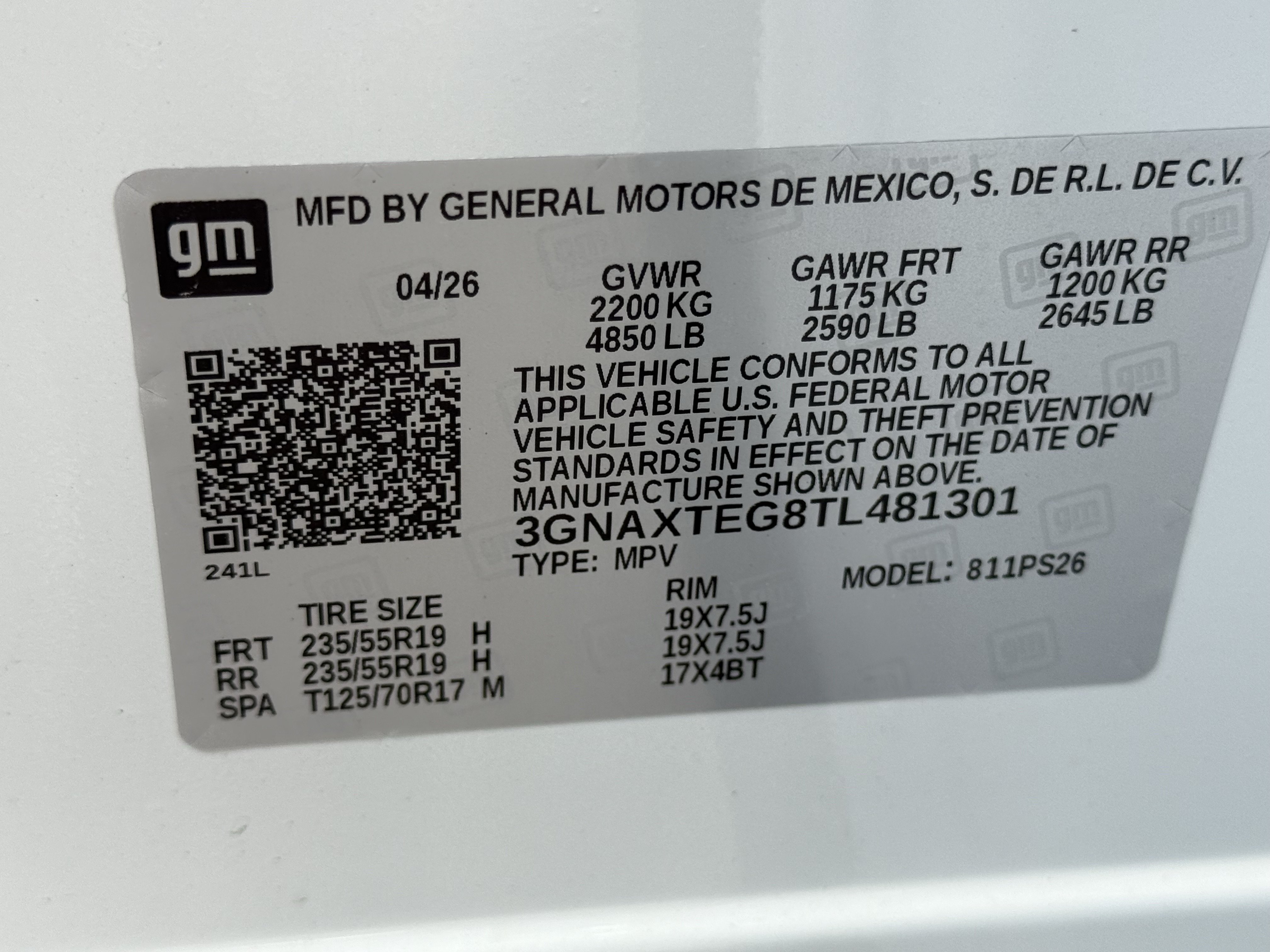 New 2026 Chevrolet Equinox RS w/ Convenience Package III AWD/4WD image 32