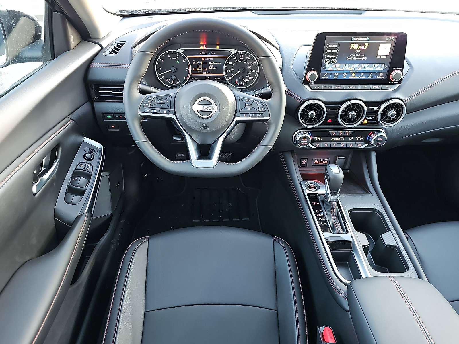 Used 2025 Nissan Sentra SR w/ SR Premium Package FWD image 12