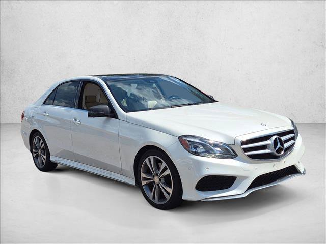 Used 2016 Mercedes-Benz E 350 Sedan image 3