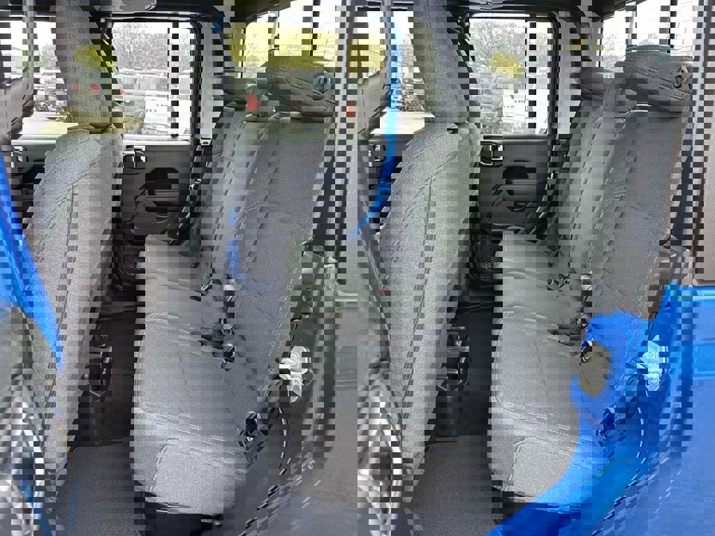 New 2026 Jeep Gladiator Sport image 28