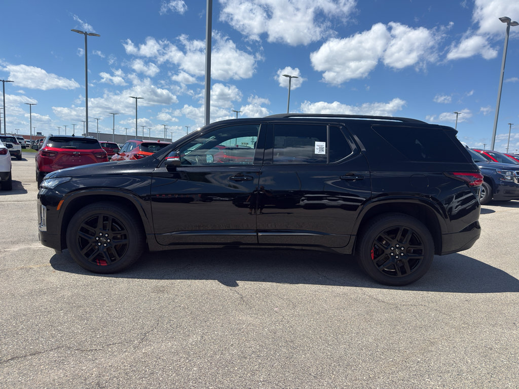 Certified 2023 Chevrolet Traverse Premier w/ Redline Edition AWD/4WD image 6