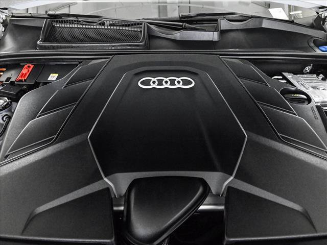 Certified 2025 Audi Q8 Premium Plus w/ Premium Plus Package AWD/4WD image 24