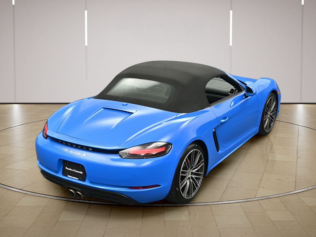Certified 2025 Porsche 718 Boxster S RWD image 39