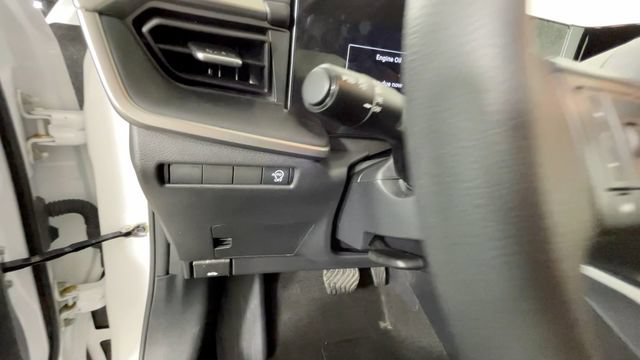 Used 2025 Nissan Kicks S FWD image 21