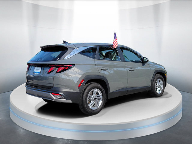 Certified 2026 Hyundai Tucson SE FWD image 4