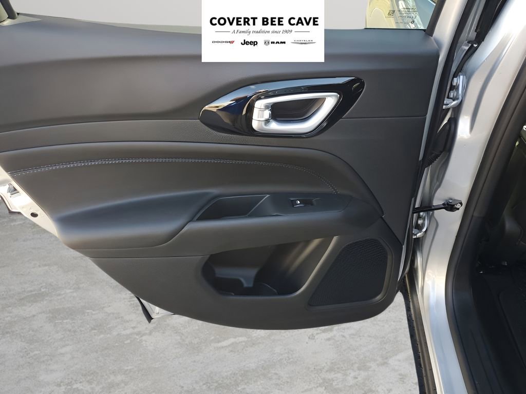 New 2026 Jeep Compass Latitude w/ Quick Order Package 29K image 17