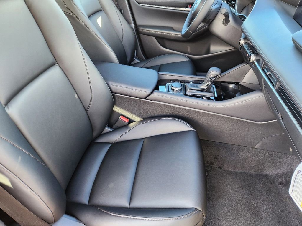 Certified 2025 MAZDA MAZDA3 s Sport image 16