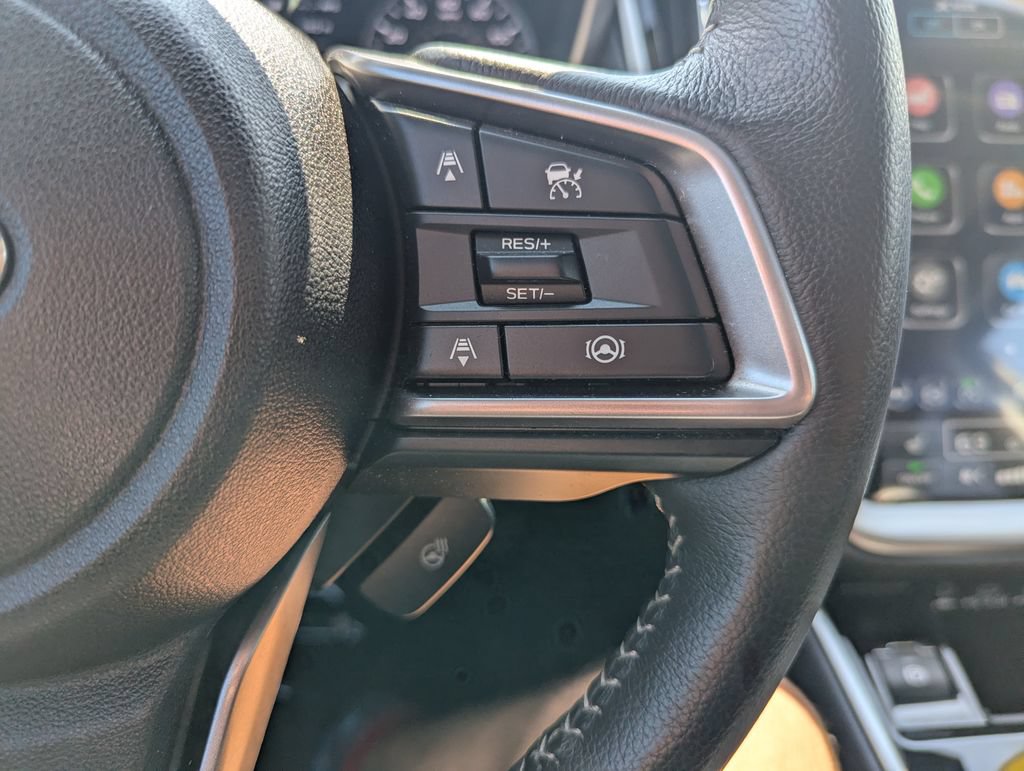 Used 2025 Subaru Outback Limited AWD/4WD image 26