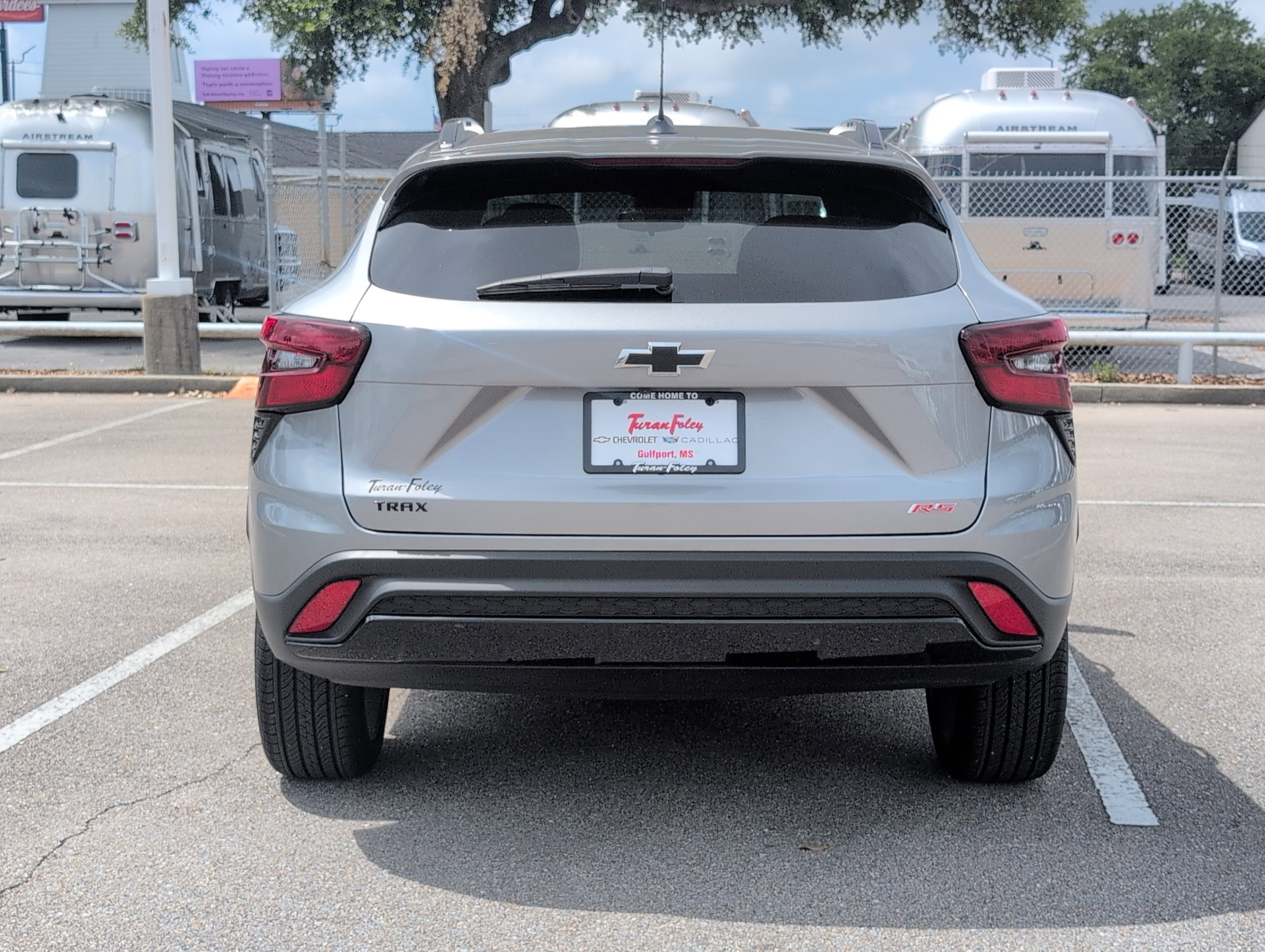 Certified 2026 Chevrolet Trax RS FWD image 4