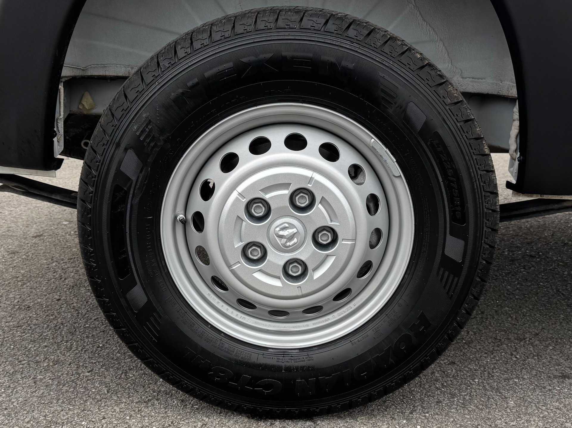 Used 2025 RAM ProMaster 2500 w/ Convenience Group image 52