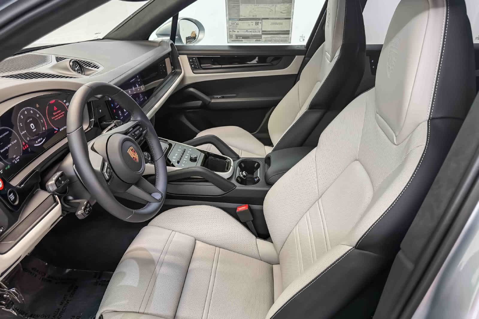 New 2026 Porsche Cayenne GTS AWD/4WD image 22