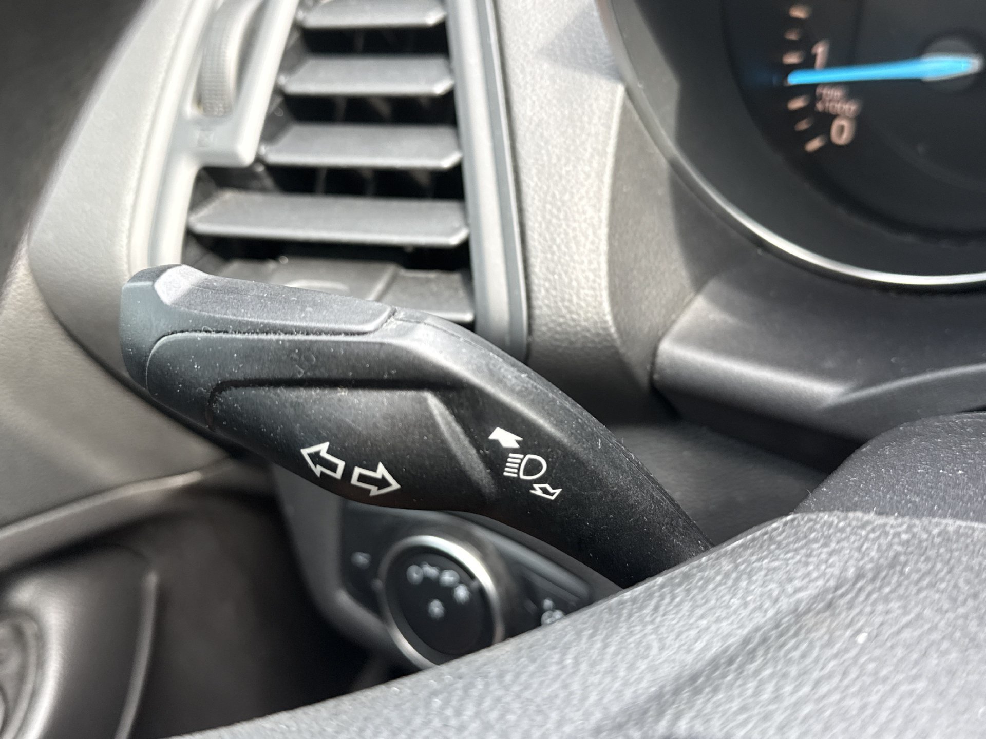Used 2017 Ford Escape S FWD image 12