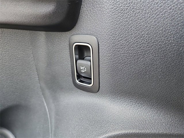 New 2026 Mercedes-Benz GLB 250 4MATIC image 23