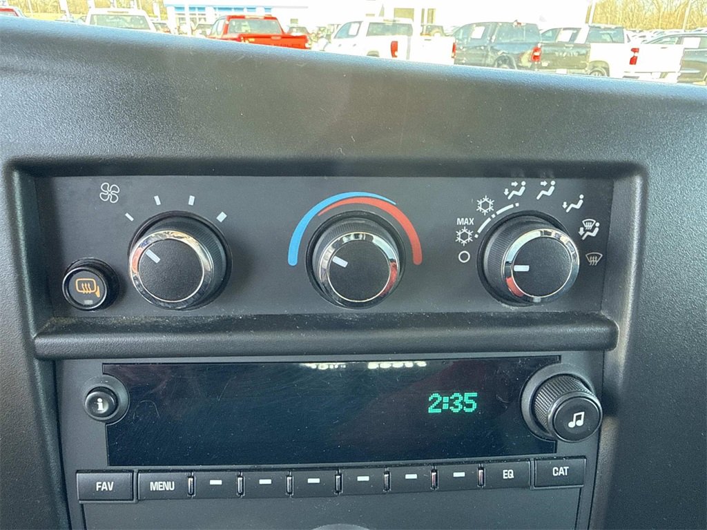 Used 2024 Chevrolet Express 2500 w/ Driver Convenience Package image 17
