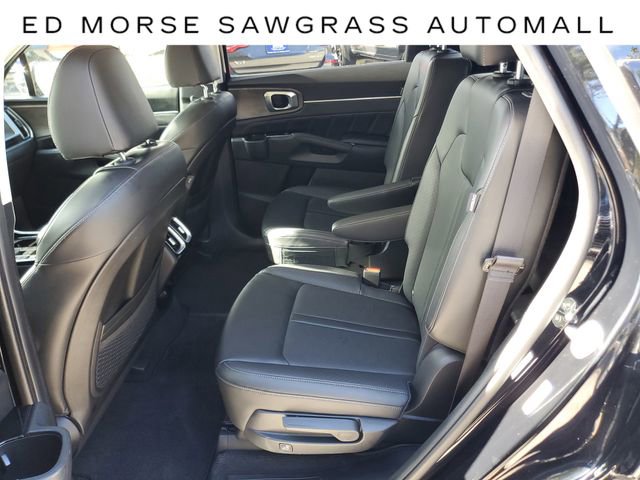 Used 2024 Kia Sorento SX image 12