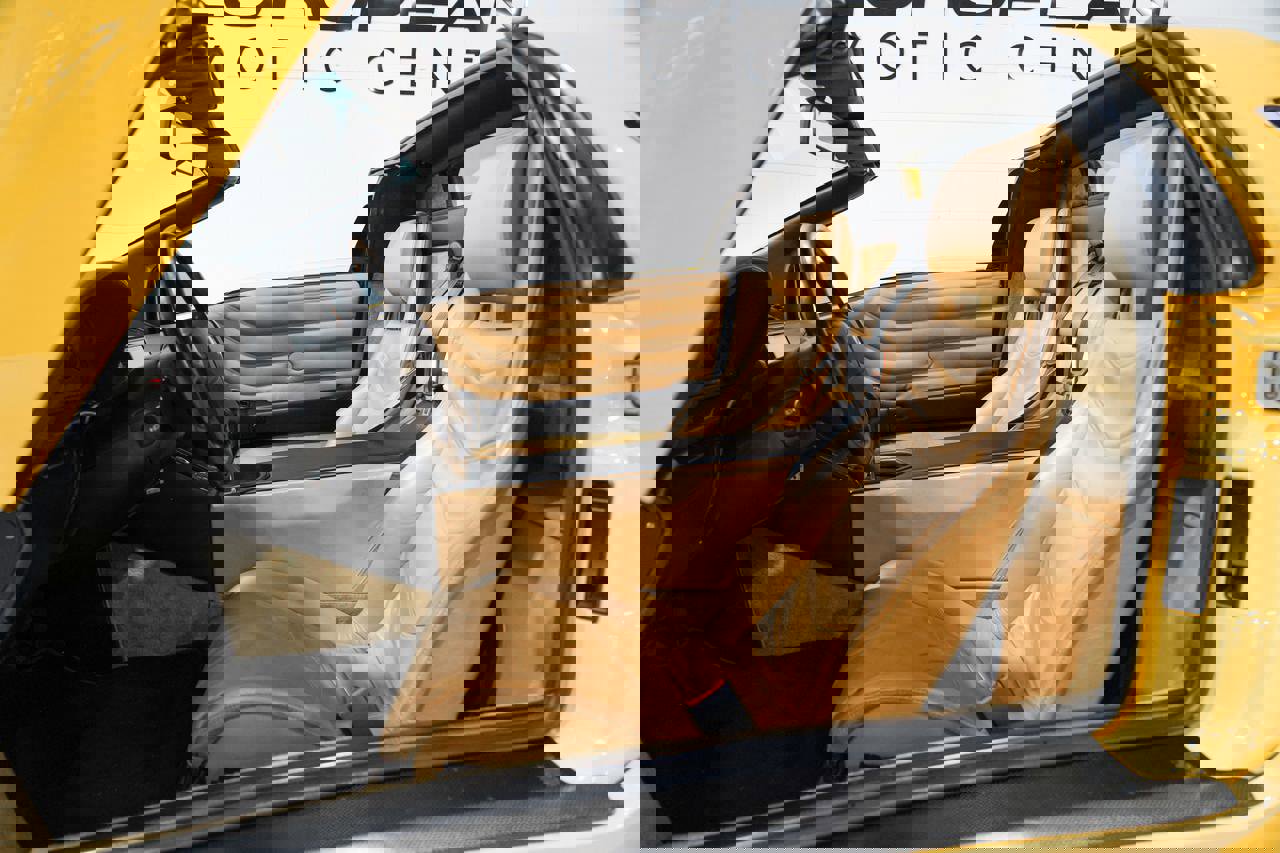 Used 1998 Lamborghini Diablo VT image 2