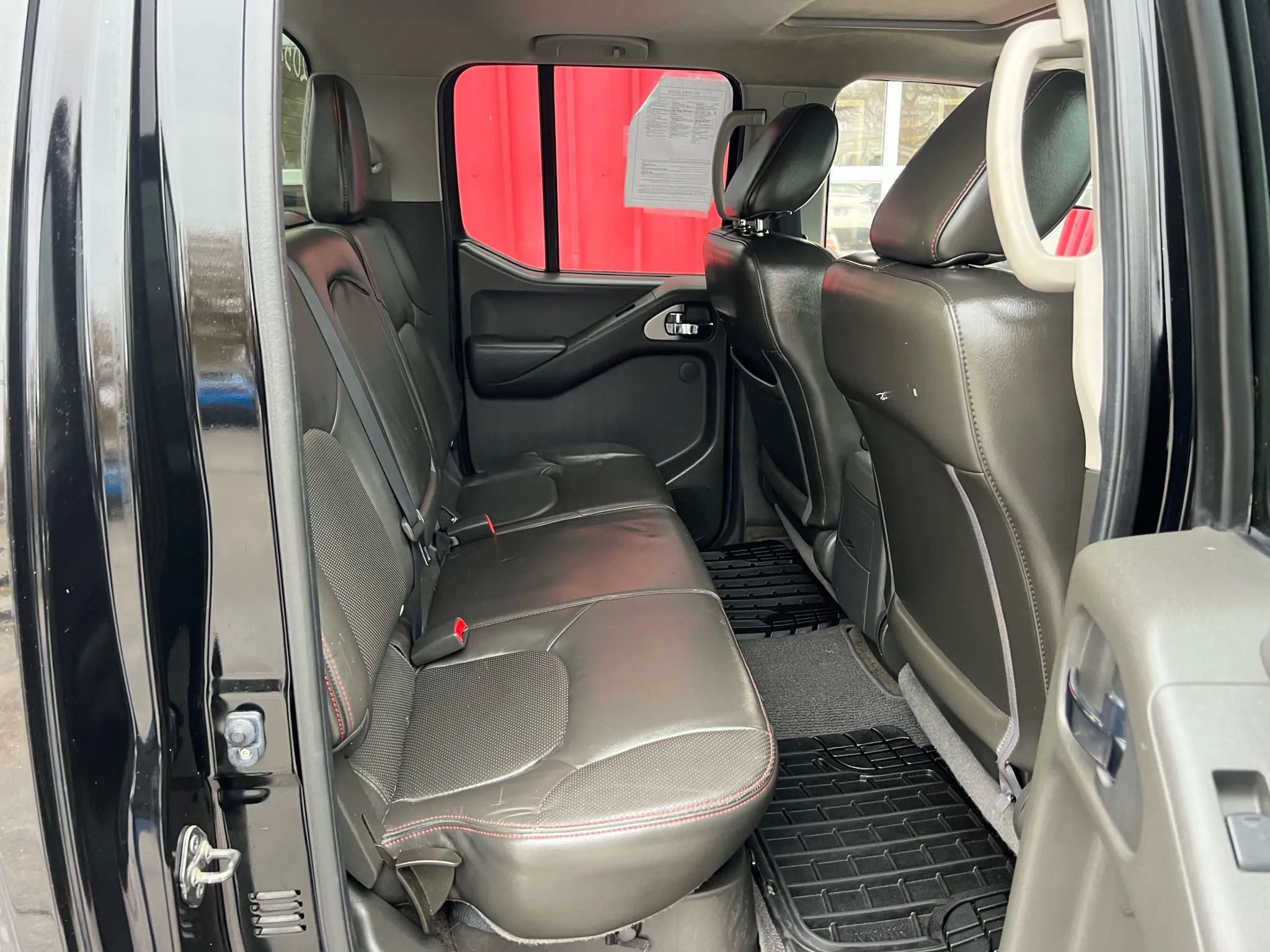 Used 2012 Nissan Frontier PRO-4X w/ Pro-4x Luxury Pkg image 16