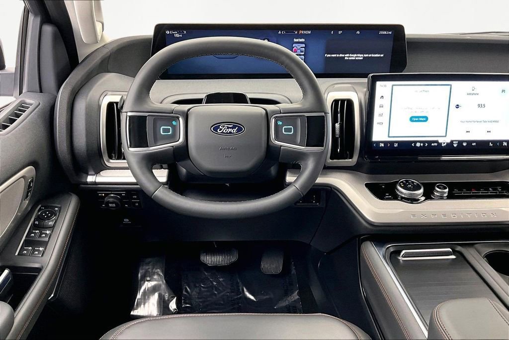 Used 2025 Ford Expedition Max Active image 5