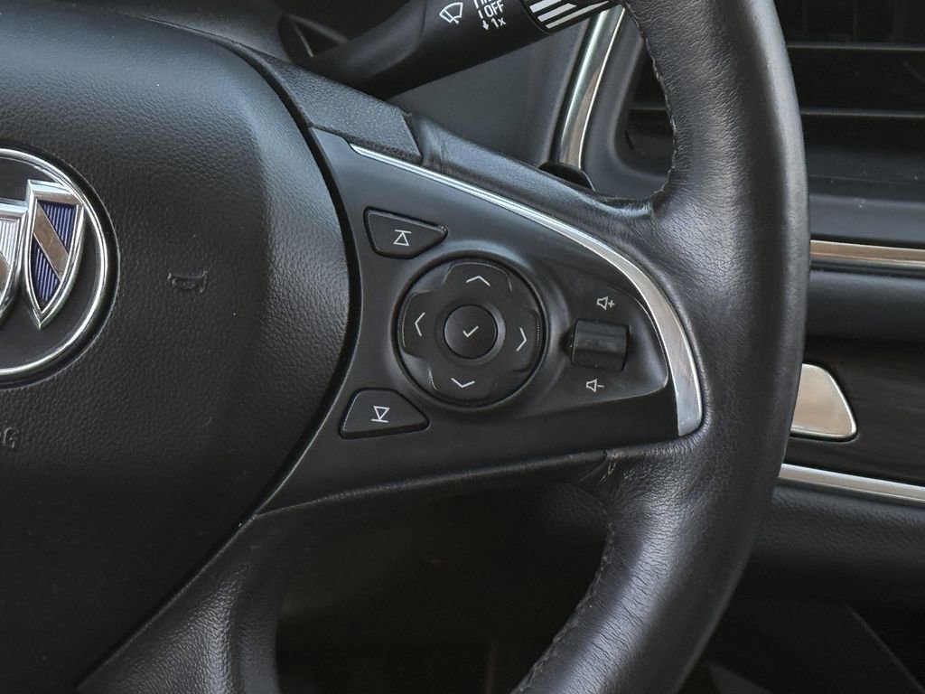 Used 2021 Buick Enclave Premium w/ Sun and Sites Package image 15