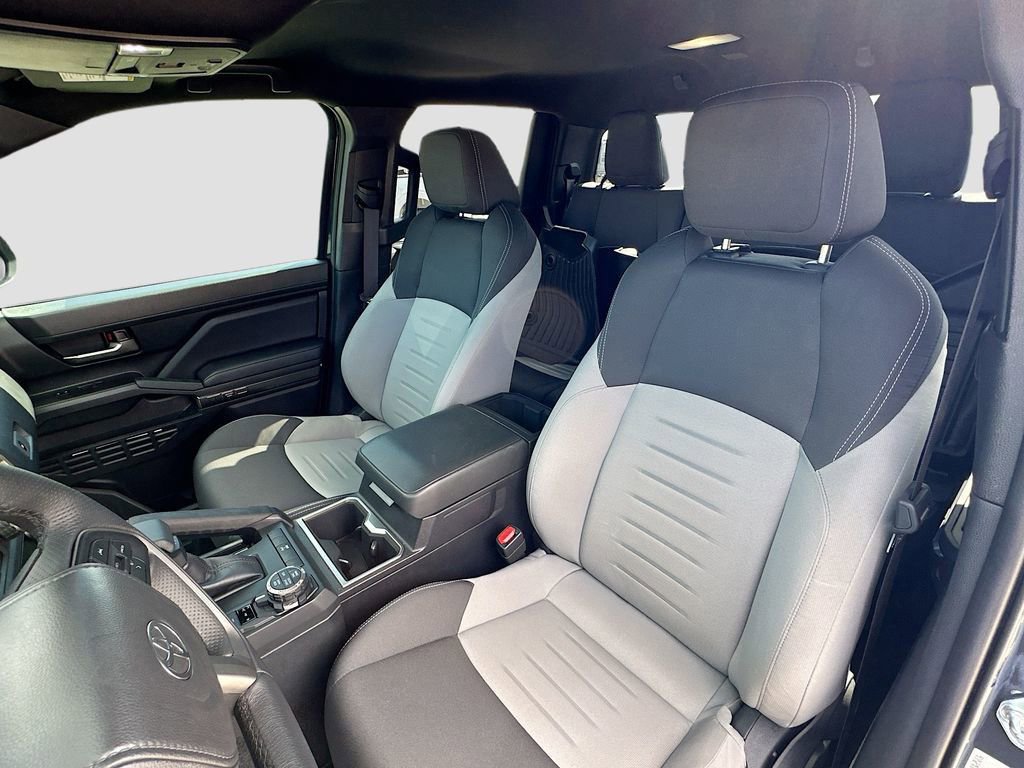 Used 2025 Toyota Tacoma TRD Off-Road image 20