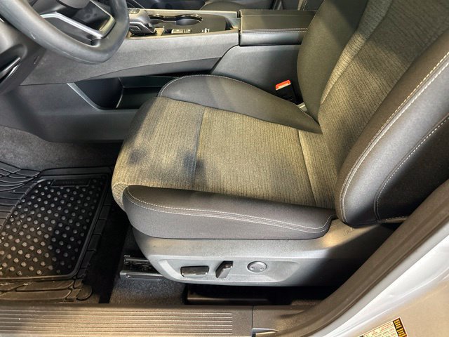 Used 2022 Nissan Rogue SV FWD image 40