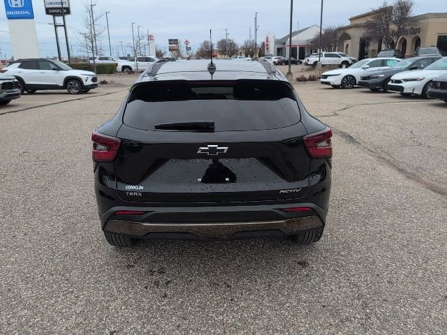 Used 2025 Chevrolet Trax ACTIV w/ Sunroof Package image 18