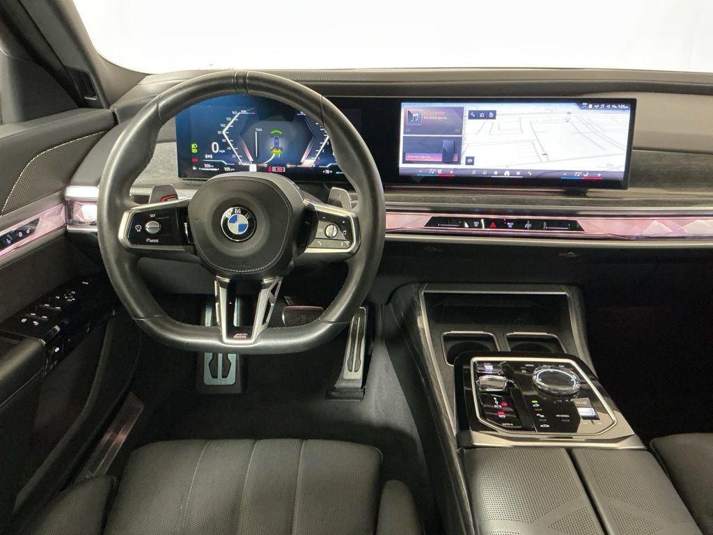 Certified 2023 BMW 740i image 9