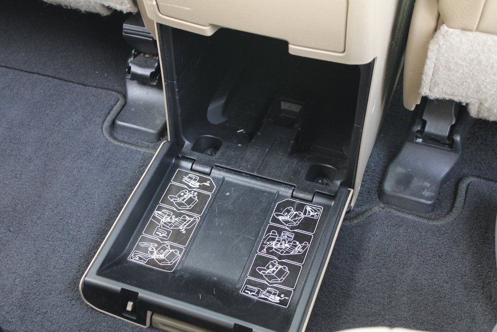 Used 2012 Toyota Highlander Limited image 41