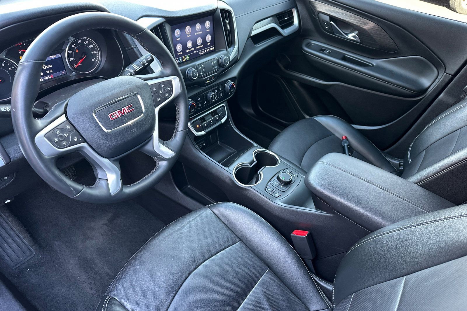 Used 2024 GMC Terrain SLT image 11