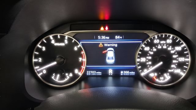 Used 2025 Nissan Altima 2.5 SV FWD image 28