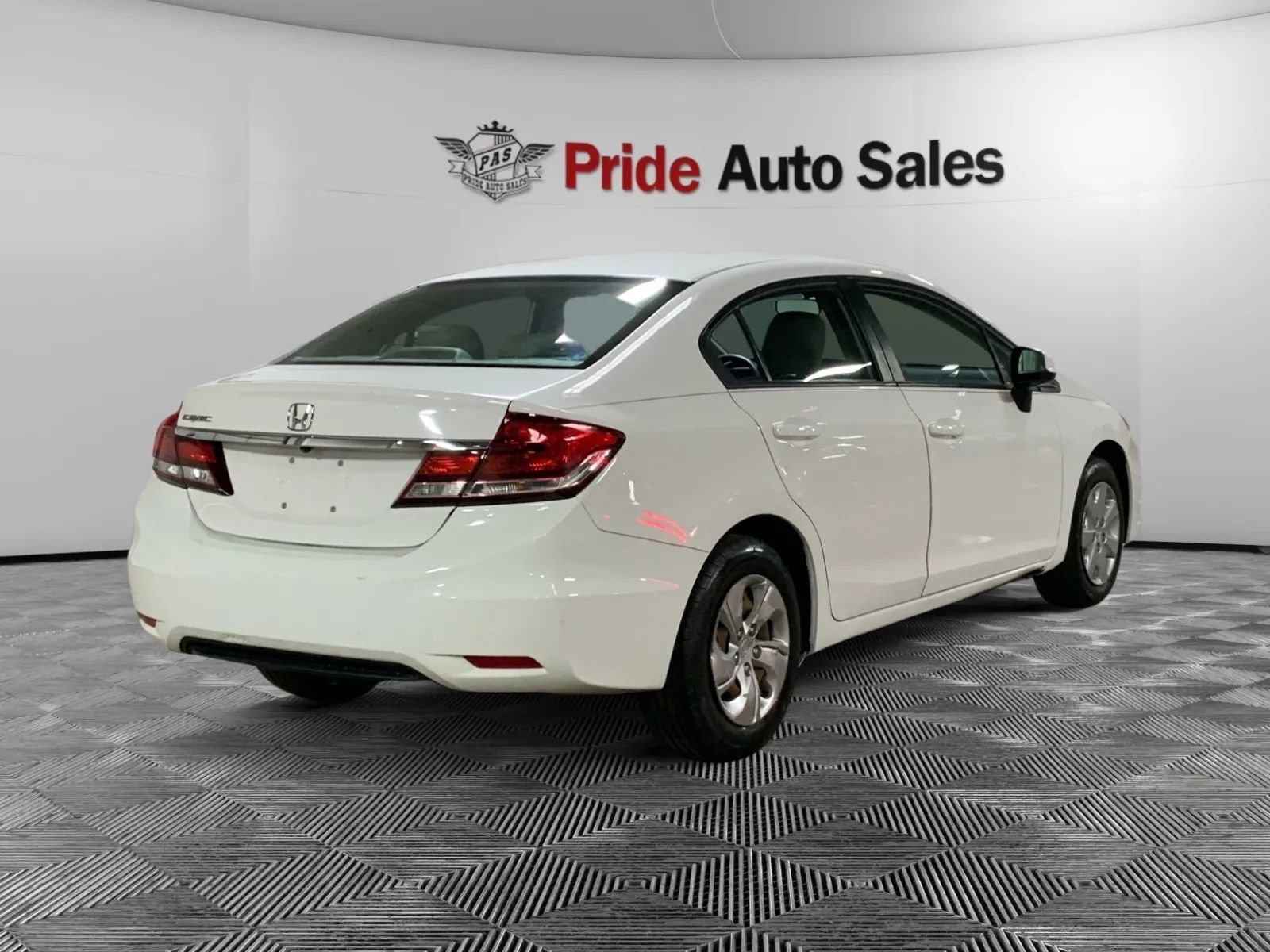 Used 2013 Honda Civic LX image 7