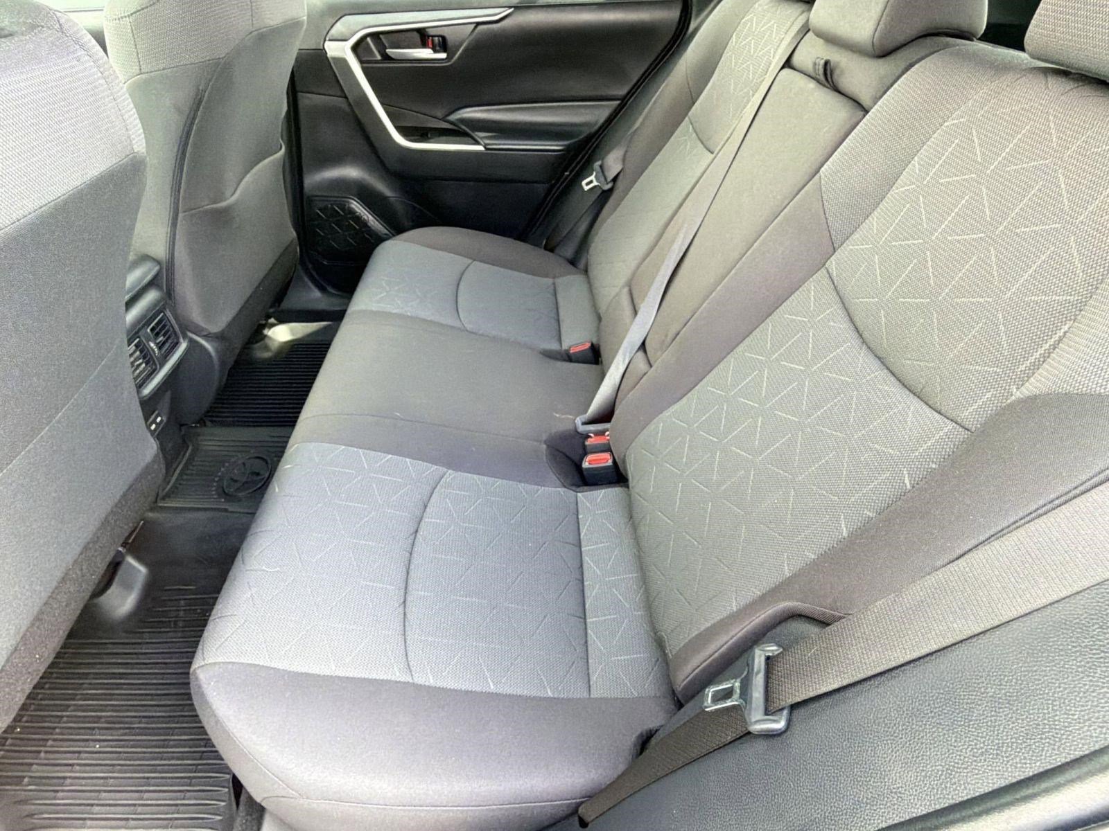 Certified 2023 Toyota RAV4 XLE w/ Convenience Package FWD image 15