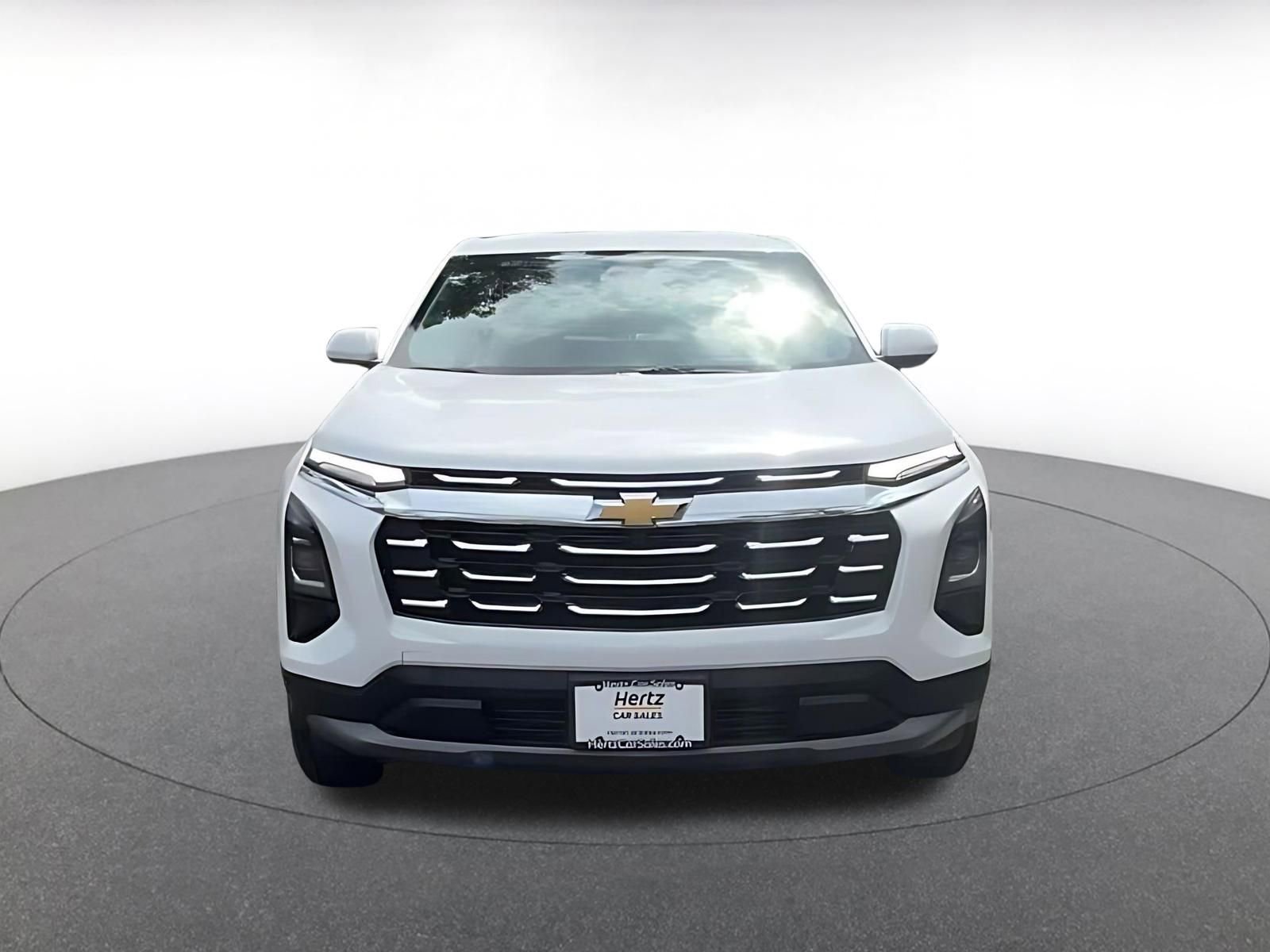 Used 2025 Chevrolet Equinox LT image 4
