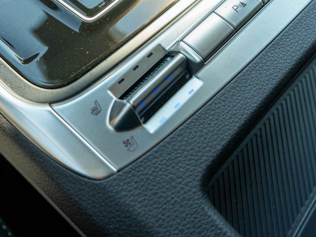 New 2026 Kia Carnival SX image 28