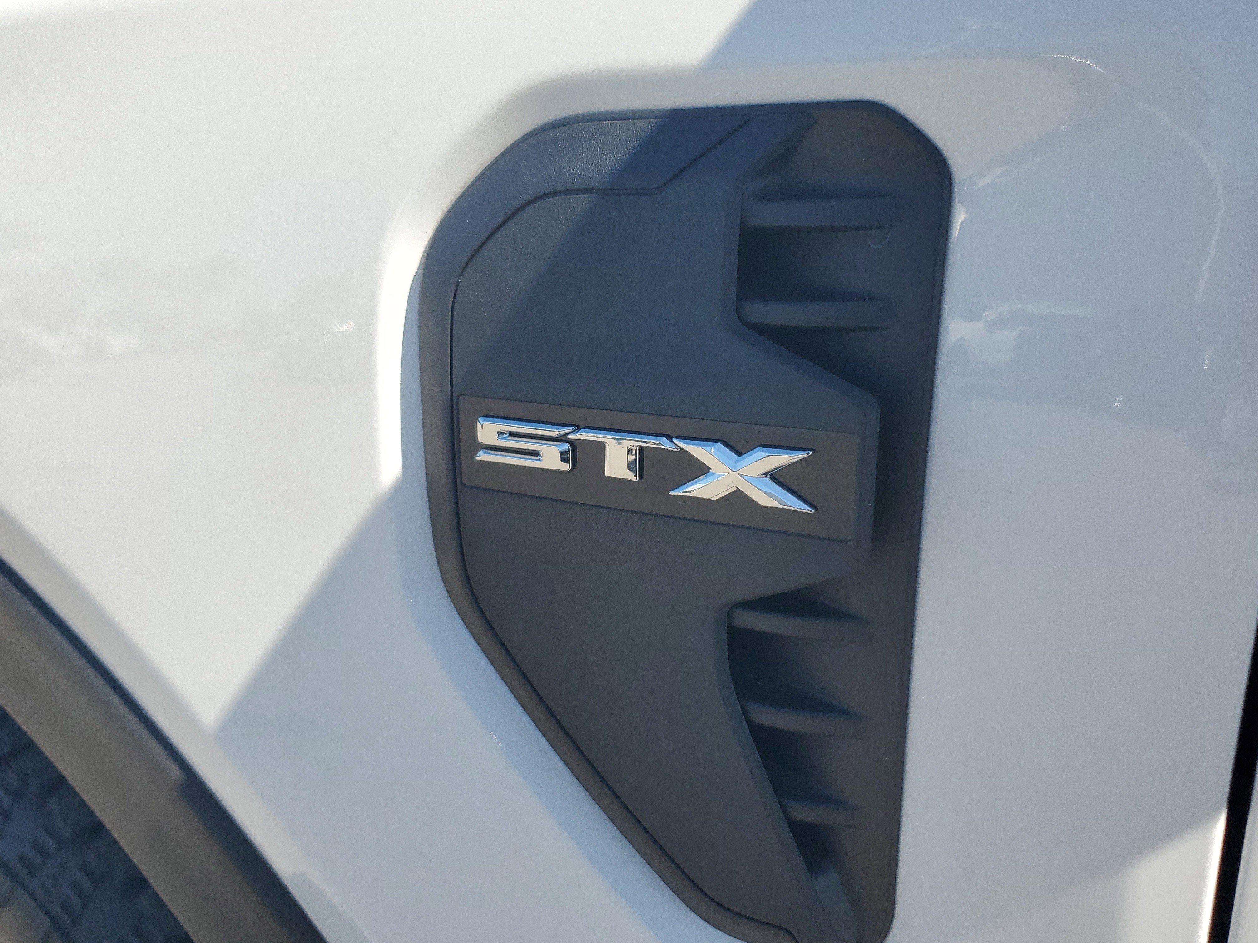 Used 2025 Ford Ranger XL image 29