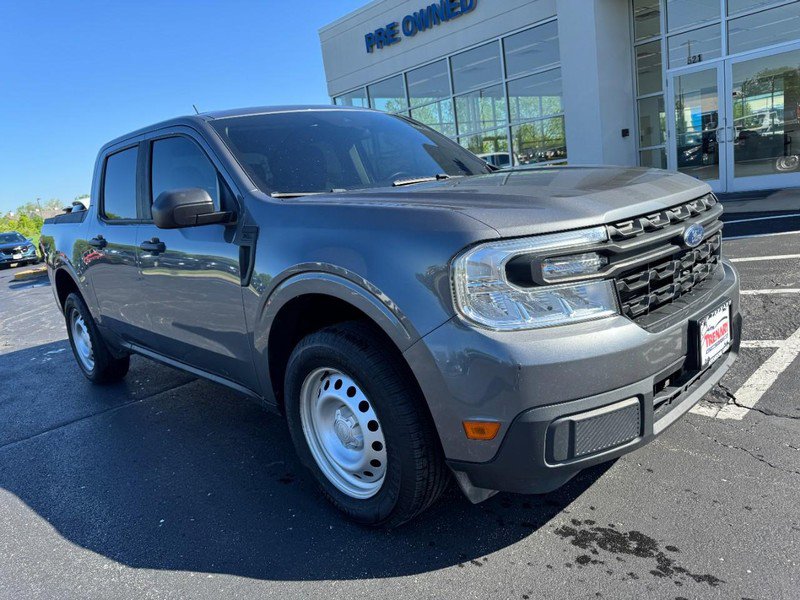 Used 2022 Ford Maverick XL image 2