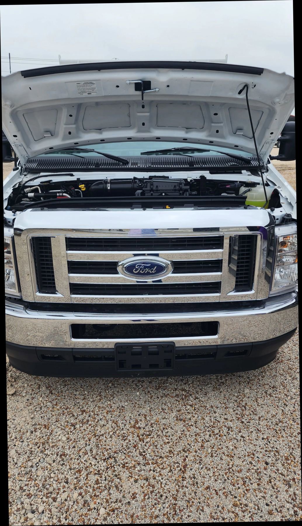 Used 2024 Ford E-350 and Econoline 350 Super Duty w/ Power Windows & Locks Group image 46